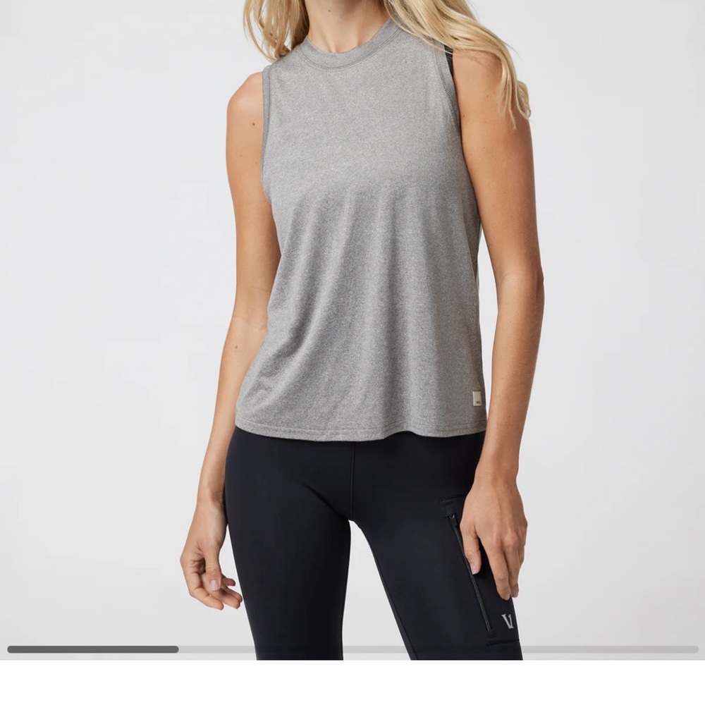NWOT Vuori Energy Top Long